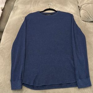 Banana Republic men’s sweater size large color blue.
